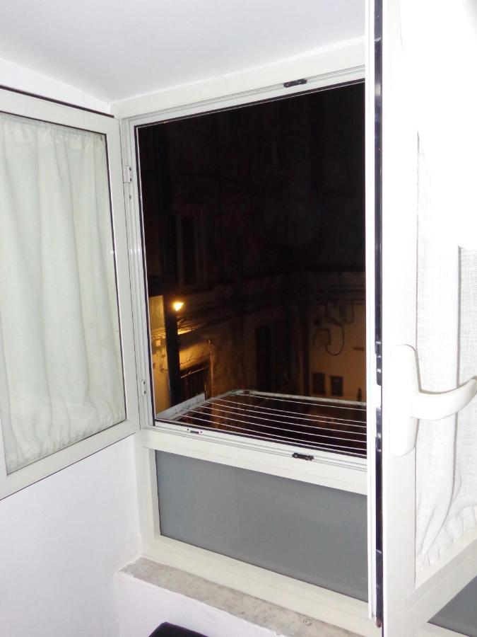 Napoli Central Nest Bed & Breakfast Luaran gambar