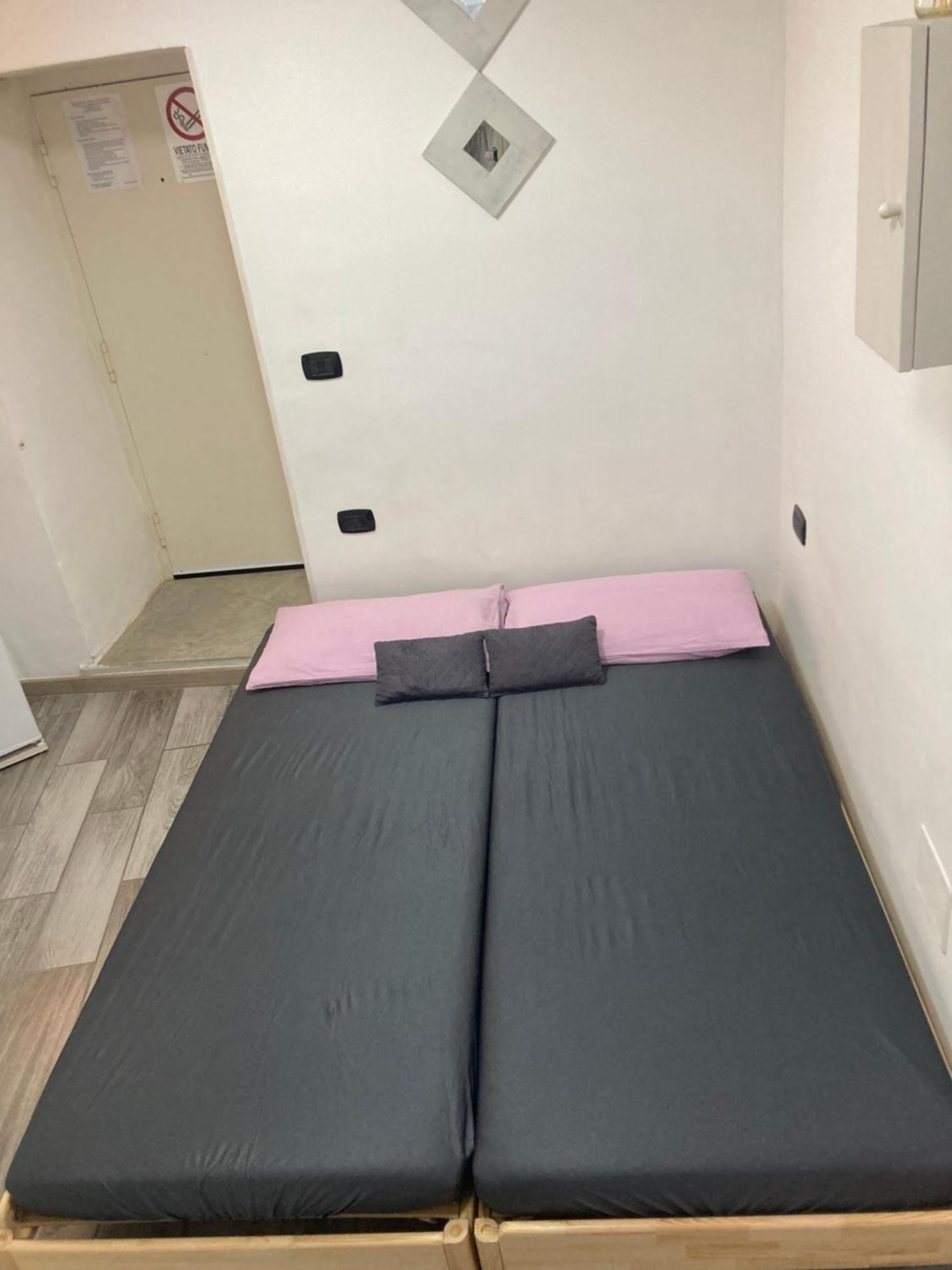 Napoli Central Nest Bed & Breakfast Luaran gambar